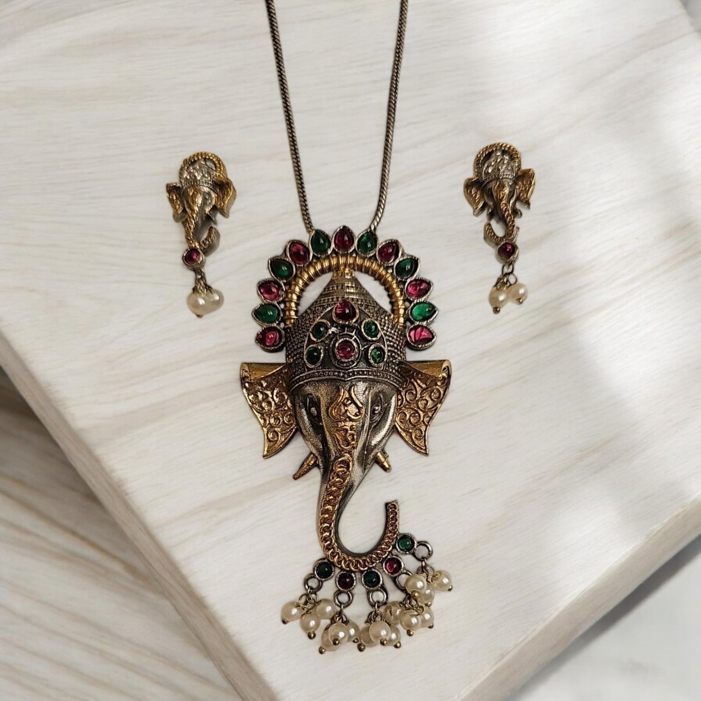 NS-35325 Pendant Set With Oxidized Plating-Rubygreen