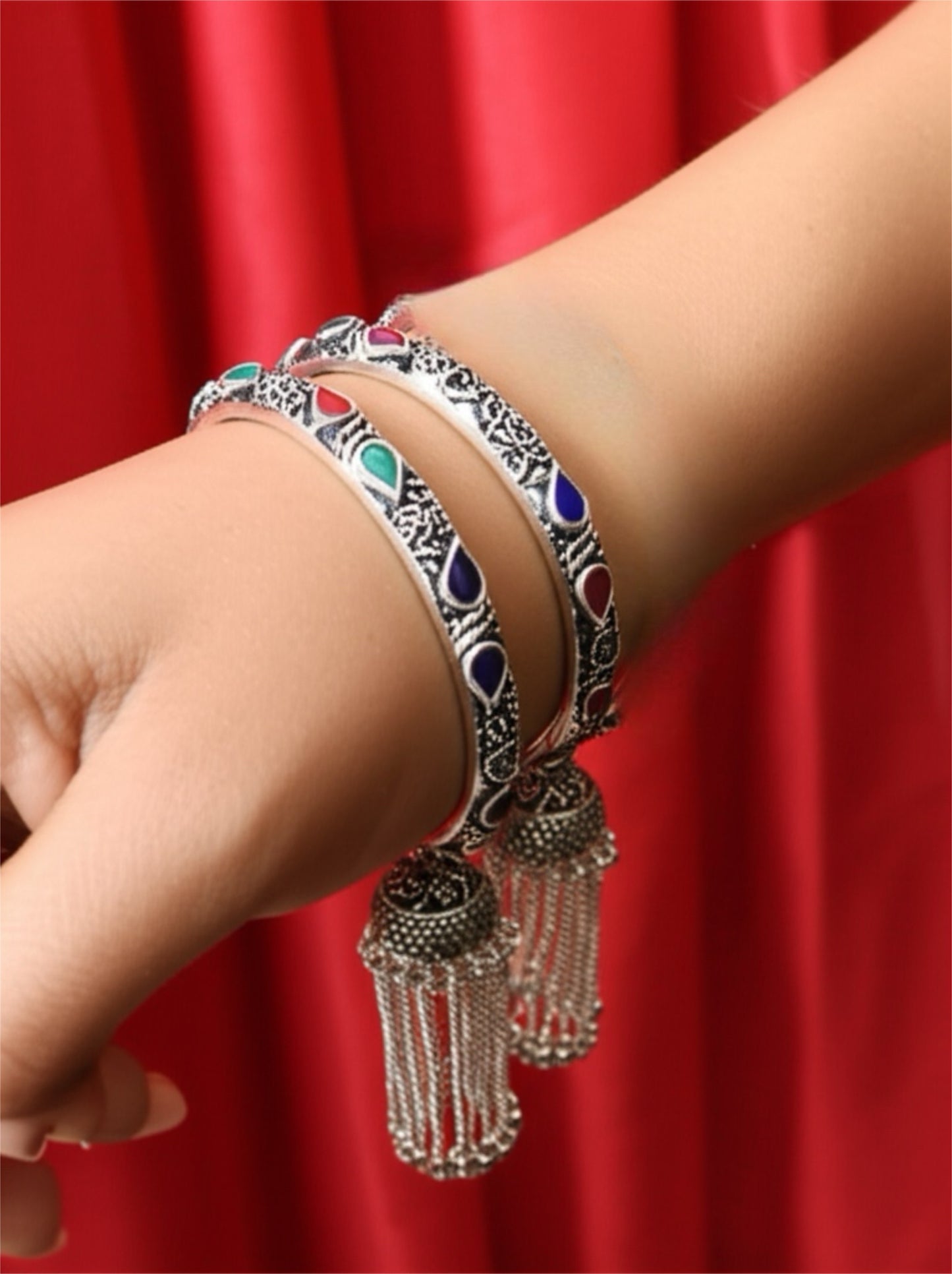 122413 Classic Bangles With Oxidised Plating-Size 2.4
