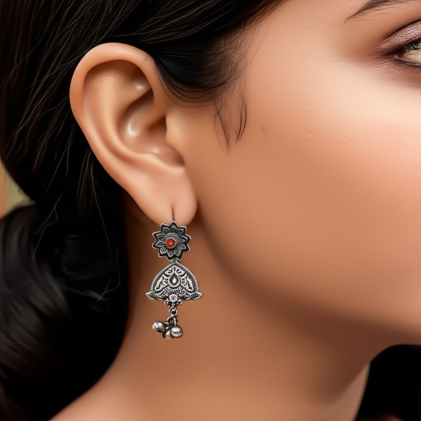 805006 Classic Earring With Oxidised Plating