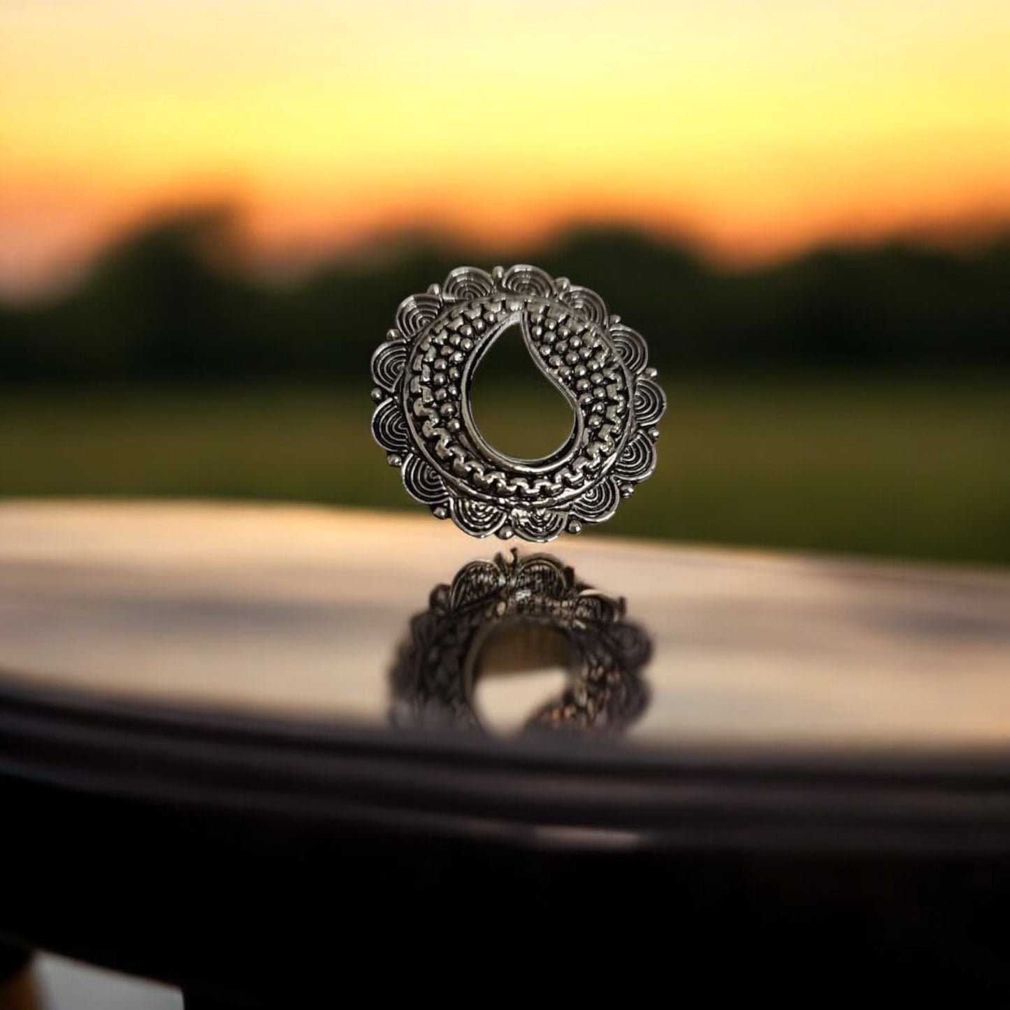 802673 Ring With Oxidised Plating