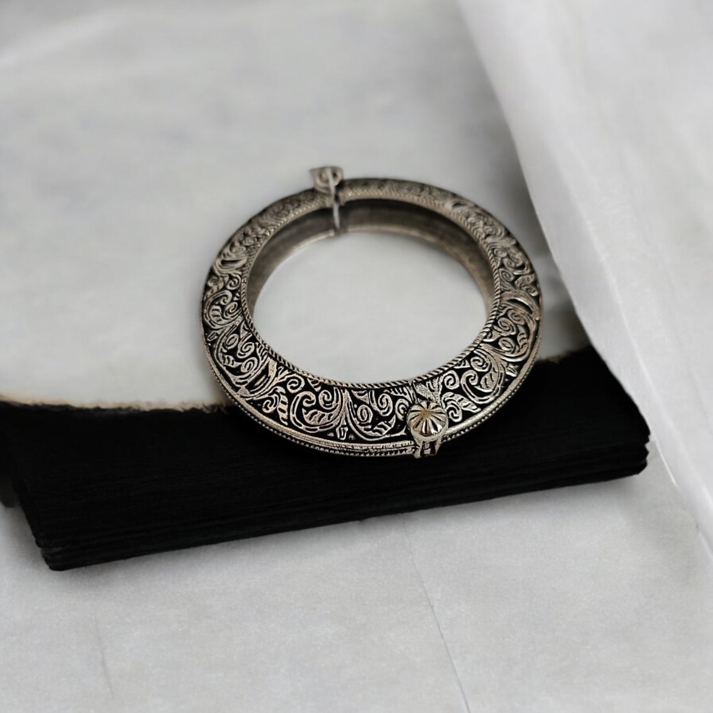 800270 Classic Kada With Oxidised Plating