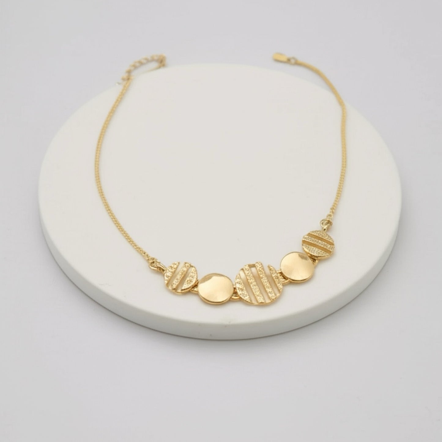 35112 Adjustable Bracelet With Rhodium Plating
