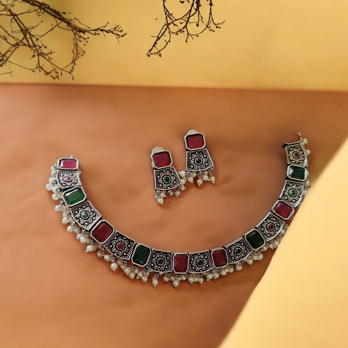 94999-NSO Classic Necklace With Oxidised Plating-Rubygreen