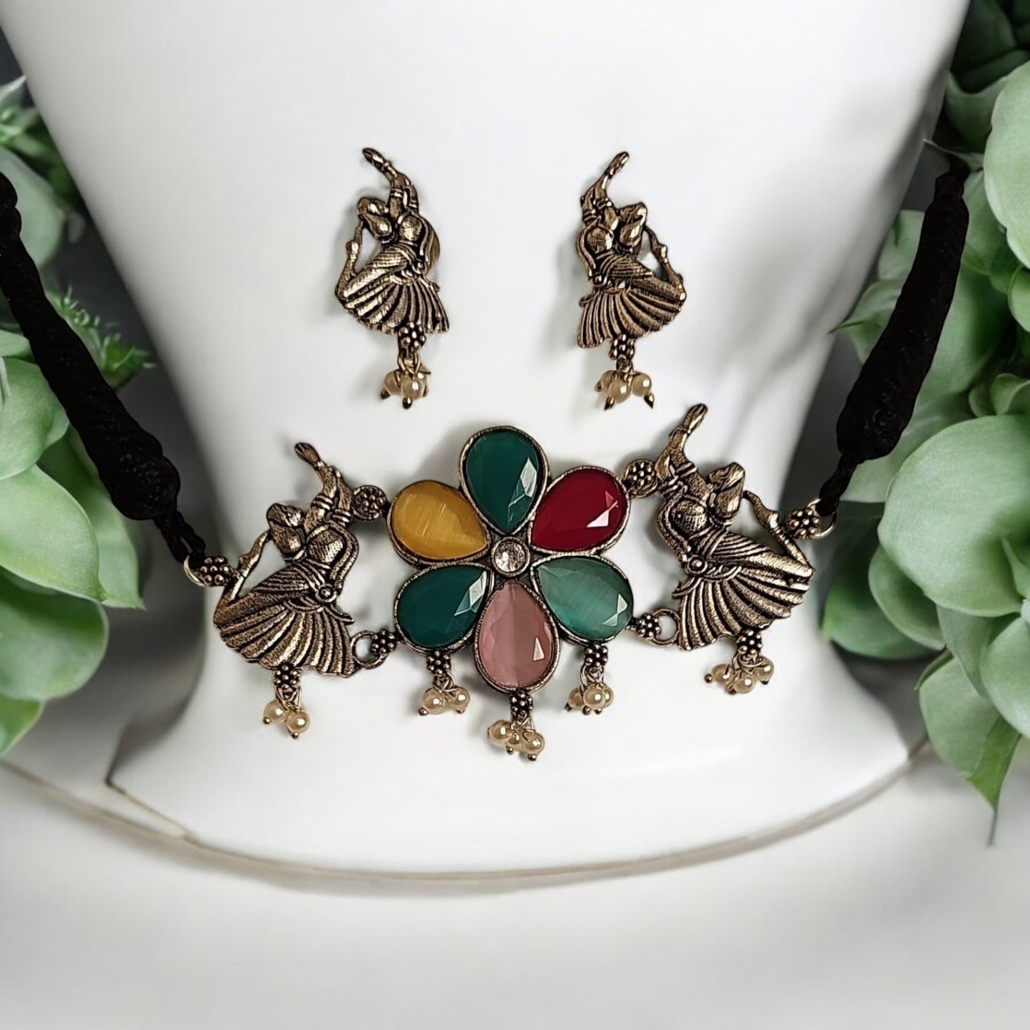 800397 Classic Necklace With Oxidised Plating-Multicolor