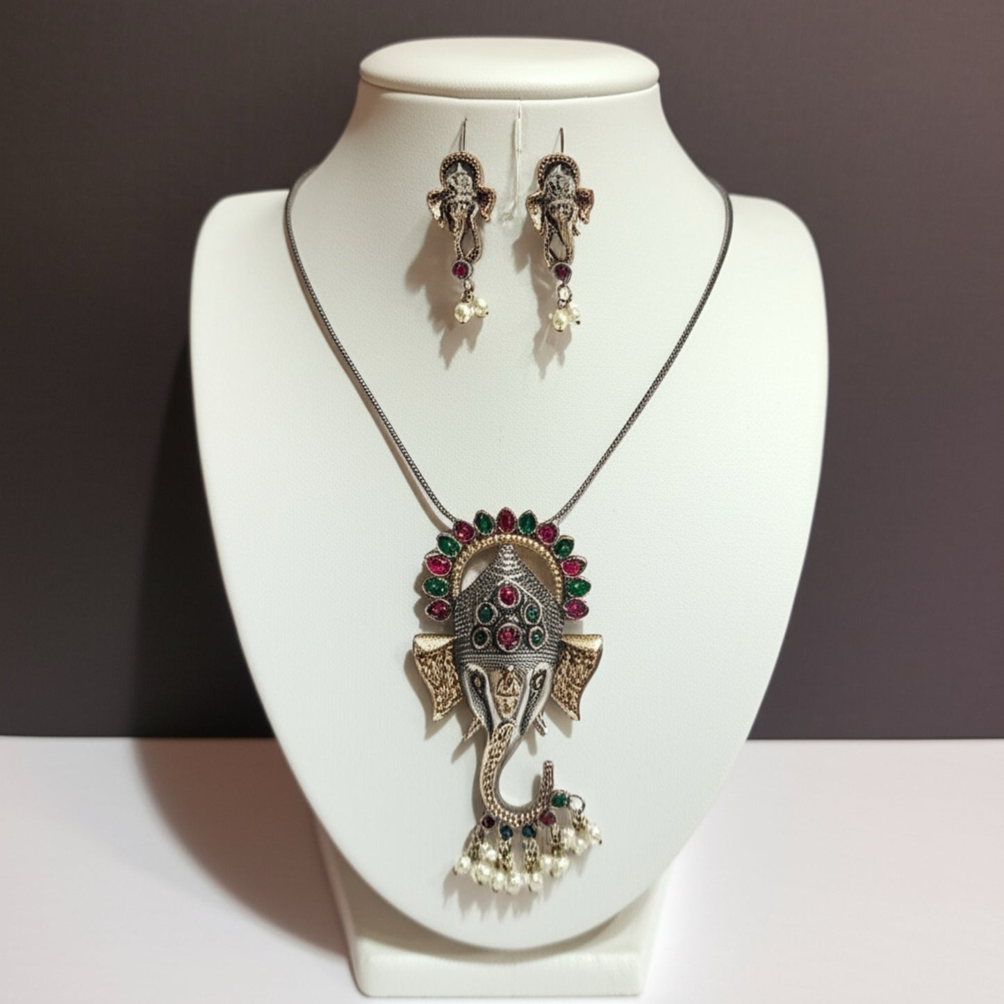 NS-35325 Pendant Set With Oxidized Plating-Rubygreen