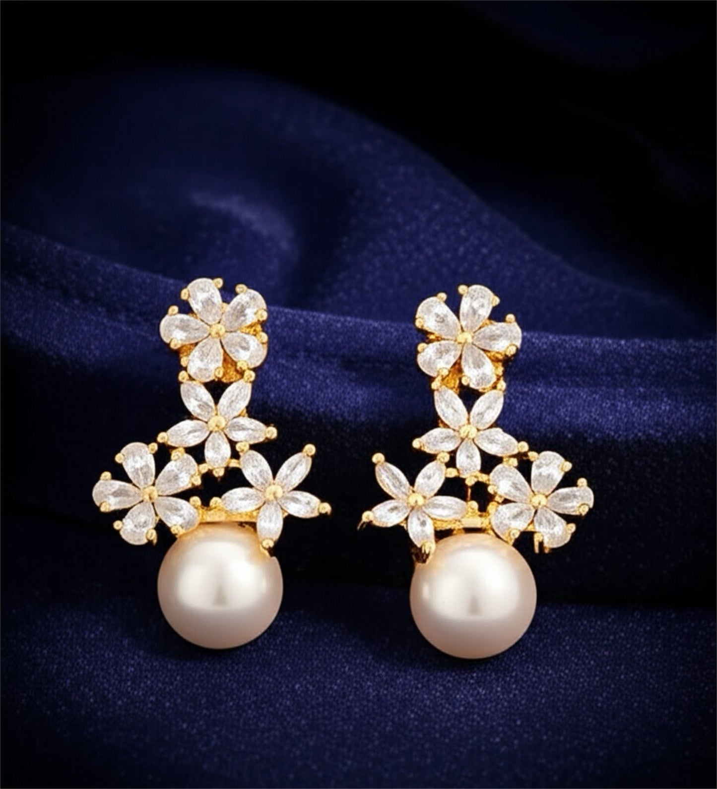 417486 Cz Short Earring With Gold Plating