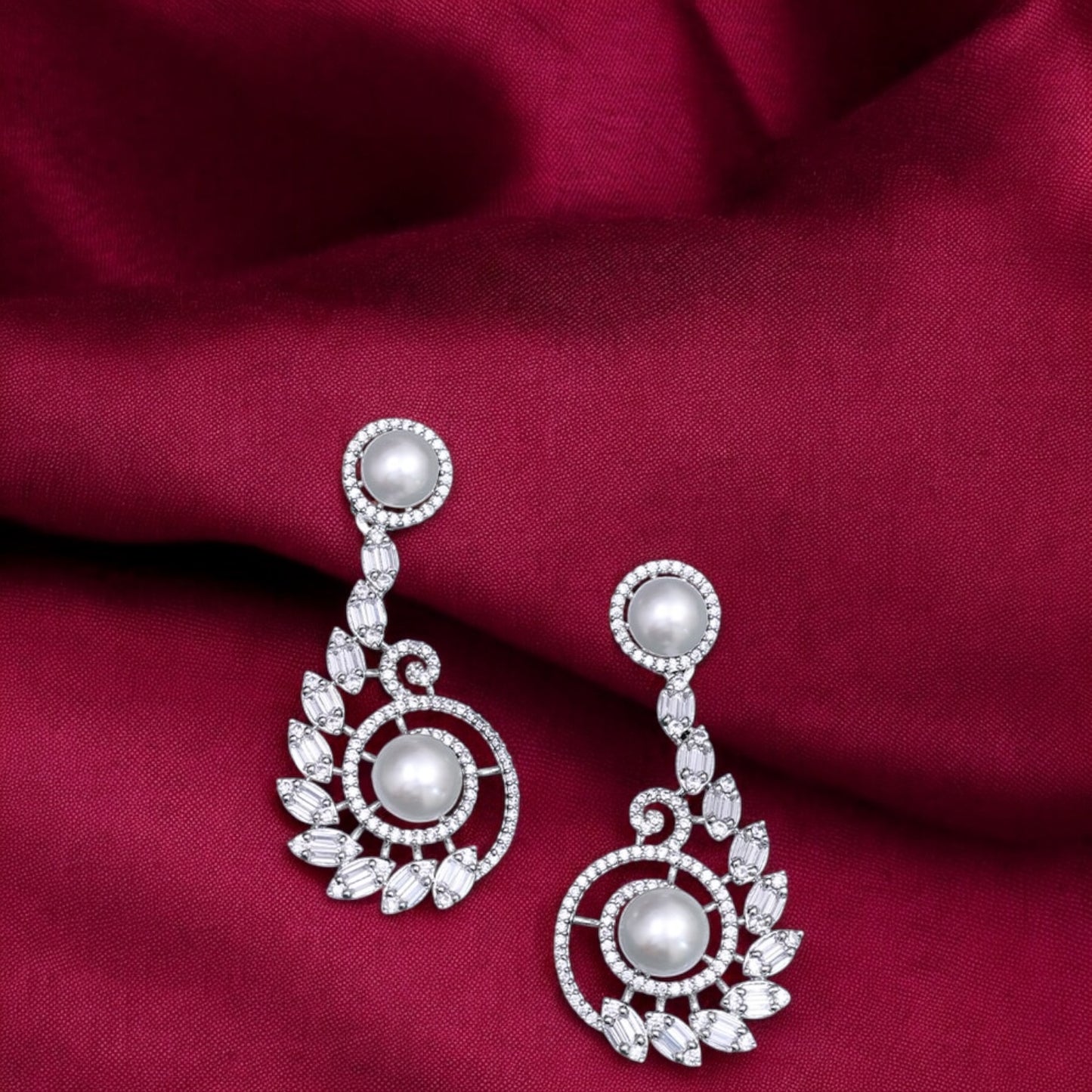 431900-S Earring With Rhodium Plating-Silver
