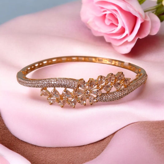 433527 Cubic Zirconia Classic Kada With Gold Plating