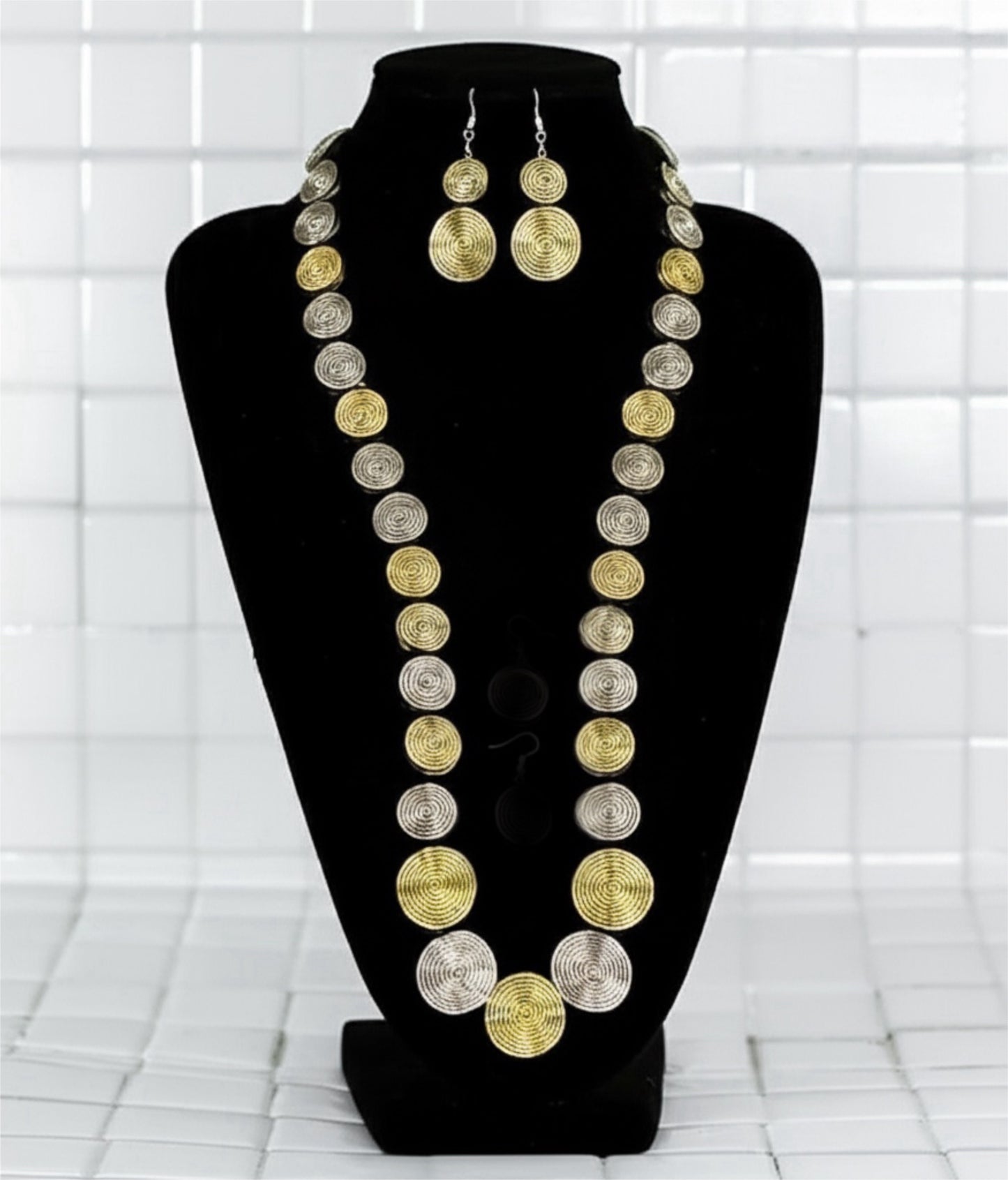 93509-NSO Classic Necklace With Oxidised Plating-Design 2