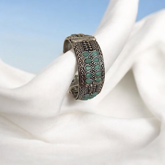 800258 Classic Kada With Oxidized Plating - Mint